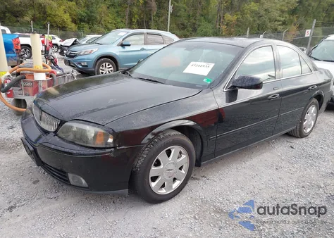 2004 Lincoln Ls V6 z USA, uszkodzony, nr VIN 1LNHM86S04Y662565